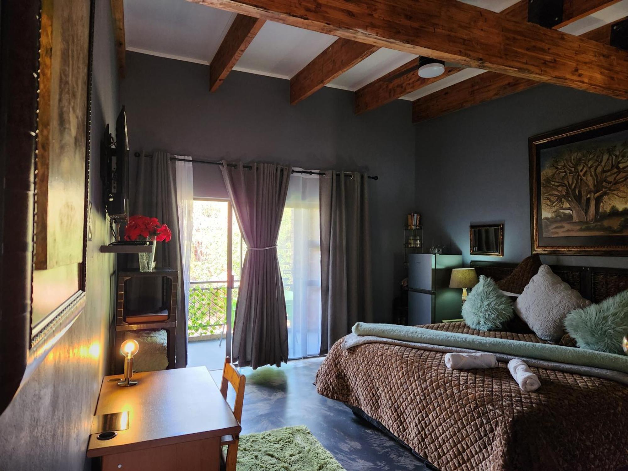 Pretoria-Noord Suikerbosrant Sleep And Go Bed & Breakfast エクステリア 写真