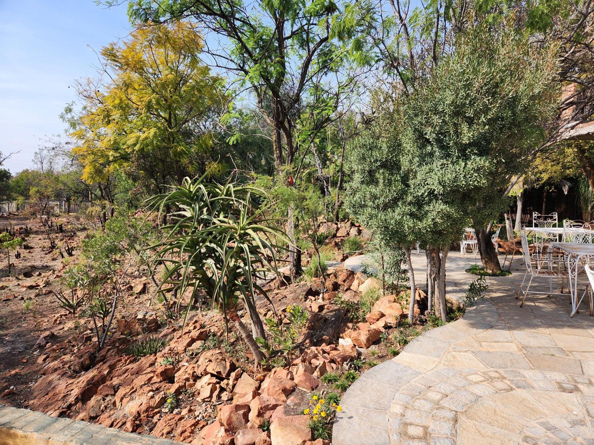 Pretoria-Noord Suikerbosrant Sleep And Go Bed & Breakfast エクステリア 写真