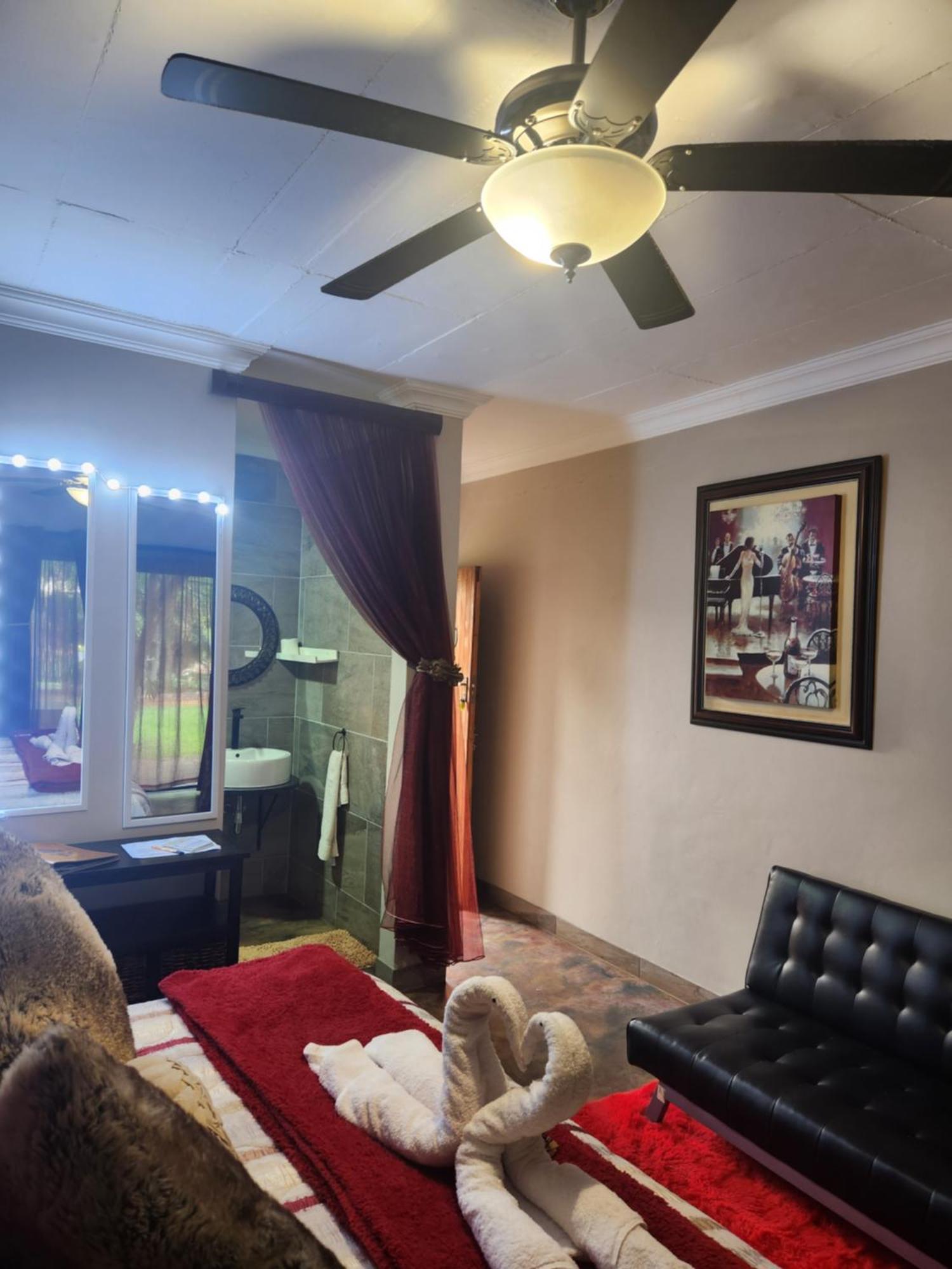 Pretoria-Noord Suikerbosrant Sleep And Go Bed & Breakfast エクステリア 写真
